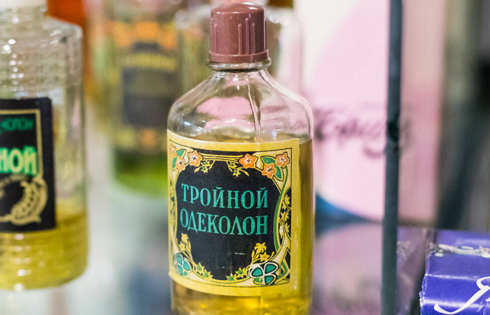 Зачем советские граждане пили «Тройной одеколон» и почему он так называется