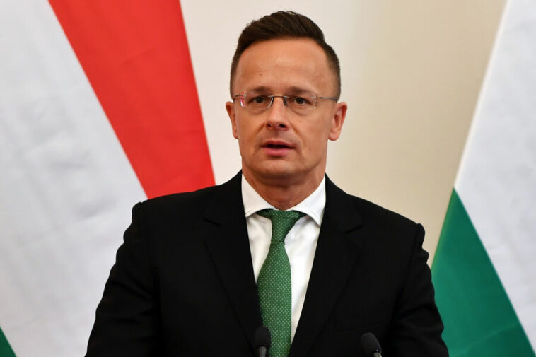 «Не доводить до конфликта РФ и НАТО». В Венгрии определили самую важную задачу