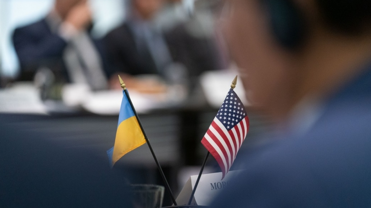 Экс сотрудник СБУ рассказал, как Запад экспериментирует с Украиной