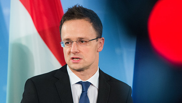 Венгрия переходит к действиям и пригрозила Украине ввести миротворцев и перекрыть газ Венгрия переходит к действиям и пригрозила Украине ввести миротворцев и перекрыть газ