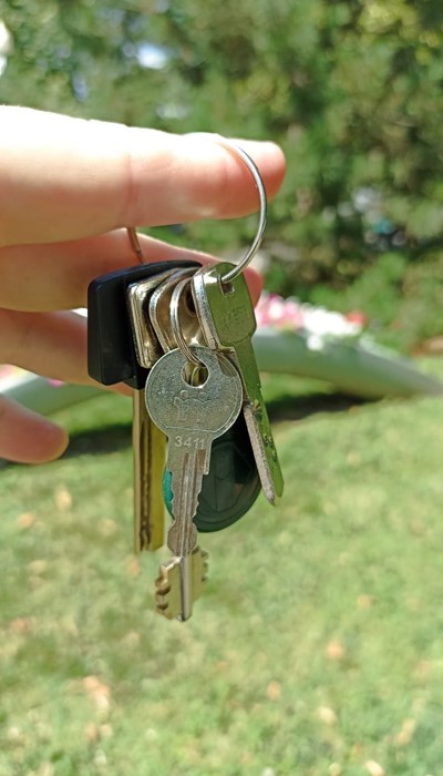 ключ от квартиры