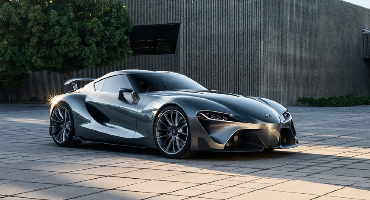 Компания Toyota превратила Супру в болид для драг-рейсинга