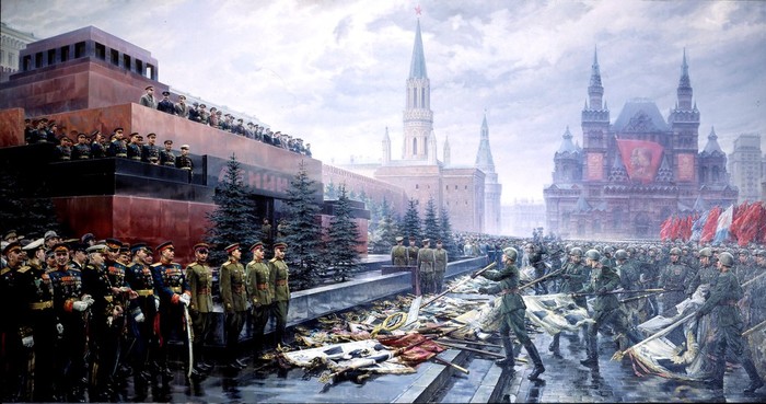 23 Триумф победившей Родины. Хмелько М.И. (700x369, 91Kb)
