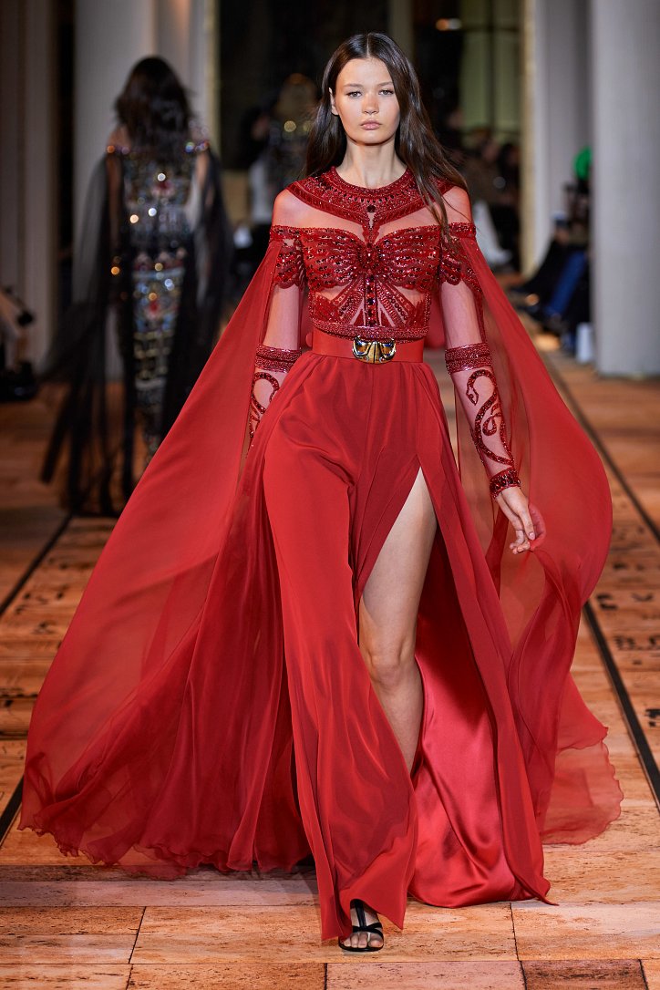 Zuhair Murad Haute Сouture весна-лето 2020 Murad, Zuhair, Вдохновение, создавая, дано Современным, постичь, которую, тайны, роскоши, богатства, атмосферу, переливалось, платьях, Изиде, сверкало, божества, древние, иероглифы, египетские, любви