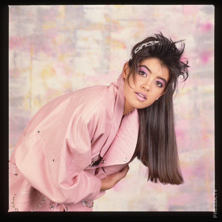 Как изменился модный макияж лица за последние 100 лет Как изменился модный макияж лица за последние 100 лет