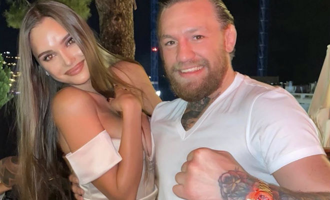 Российская гимнастка выложила фото с МакГрегором и вызвала критику. Ей напомнили, что спортсмен женат Российская гимнастка выложила фото с МакГрегором и вызвала критику. Ей напомнили, что спортсмен женат Культура