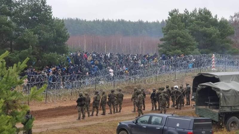 Кедми предсказал развязку миграционного кризиса на границе Белоруссии и Польши