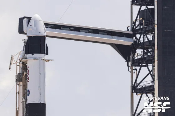 Запуск миссии NASA/SpaceX Crew-11 к МКС отменён за минуту до старта