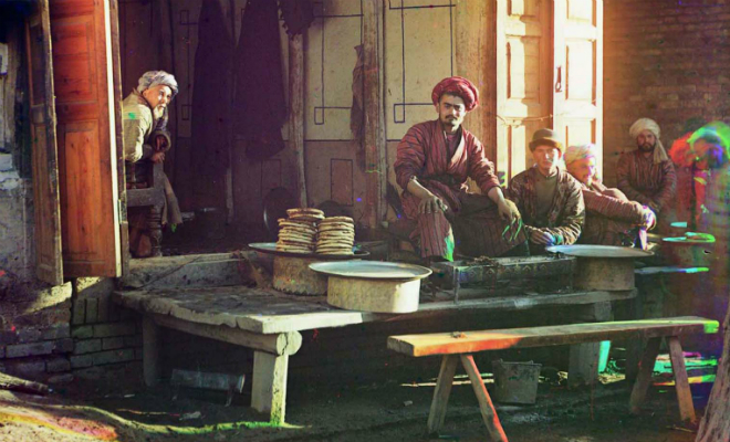 Жизнь на улицах Узбекистана 100 лет назад. Редкие цветные фото