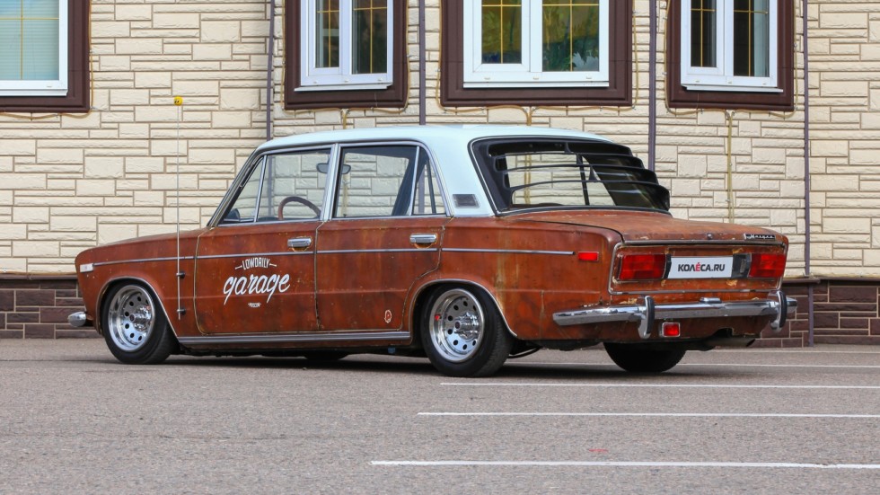 ВАЗ 2106 ratlook сзади (1)