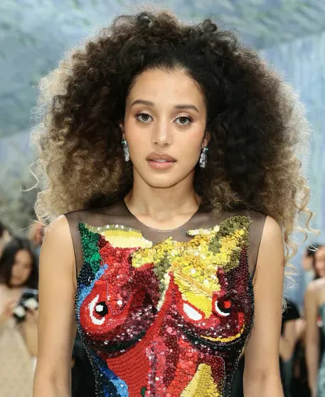 Met Gala — 2026: Шер, Рози Хантингтон-Уайтли, Кейт Мосс, Вера Вонг на красной дорожке Images, костюма, дорожку, вышли, Метрополитенмузее, Санчес, Лорен, Сандэй, дочерью, Кидман, Николь, Сейфрид, Кравиц, Дженнер, Аманда, Хадид, Джиджи, Купера, Кайли, Хайди