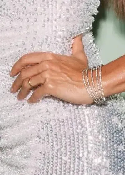 Обручальное кольцо Жизель Бундхен