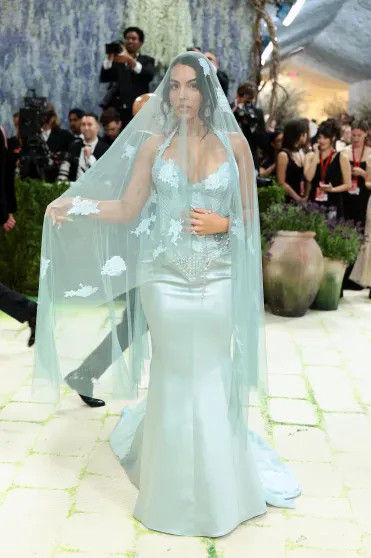 Met Gala — 2026: Кайли Дженнер, Хейли Бибер, 