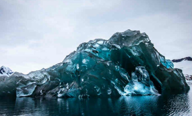 5 моментов ледяной силы: случайные пассажиры сняли как переворачиваются огромные айсберги туристы, айсберги, неподалеку, воздействием, последнего, инерцииА, ближе, всего, подобрались, айсбергу, Гренландии, перевернуло, подводное, течение, поэтому, Огромные, момента, перевернулся, происходитhttpwwwyoutubecomwatchvhxy0zpJwxsСудьба, отколовшихся