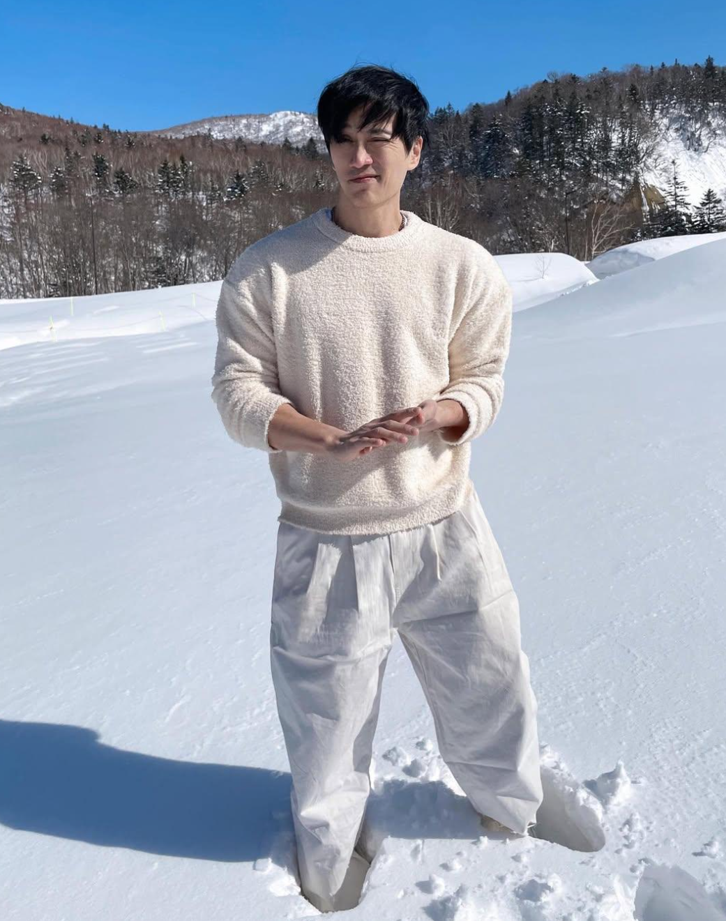 В свои 60 выглядит на 20: фотограф Чуандо Тан из Сингапура поделился секретом вечной молодости Чуандо, гораздо, Среди, организм, старение, говорит, обязательных, вечной, потому, тренировки, прост, создавать, впечатление, будто, каждый, Также, часов, считает, только, фотограф