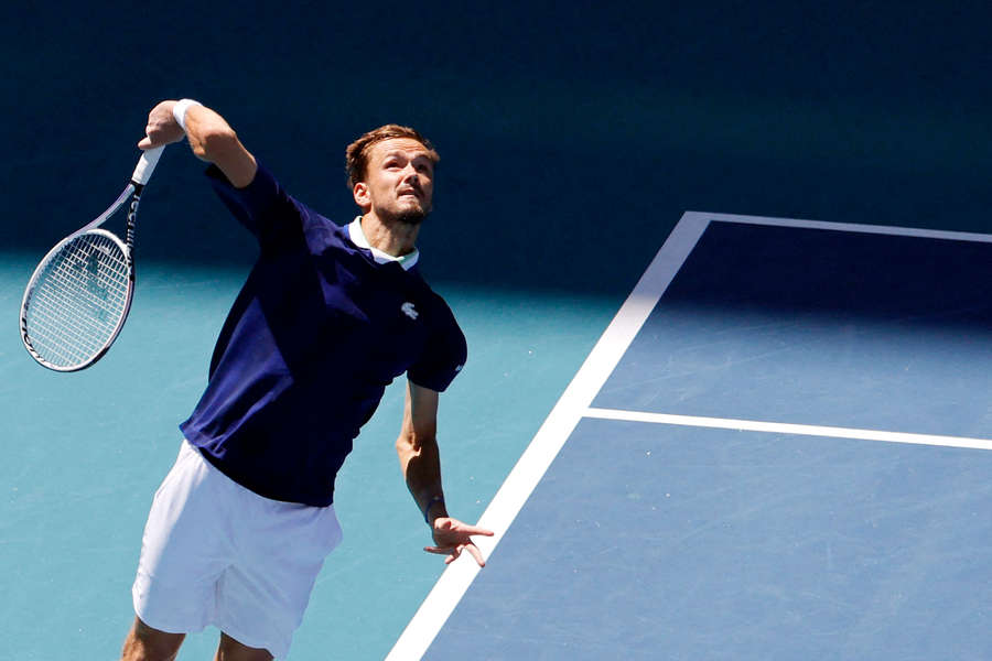 Мастерс в майами теннис. Медведев теннисист. Теннисист Медведев 2022.