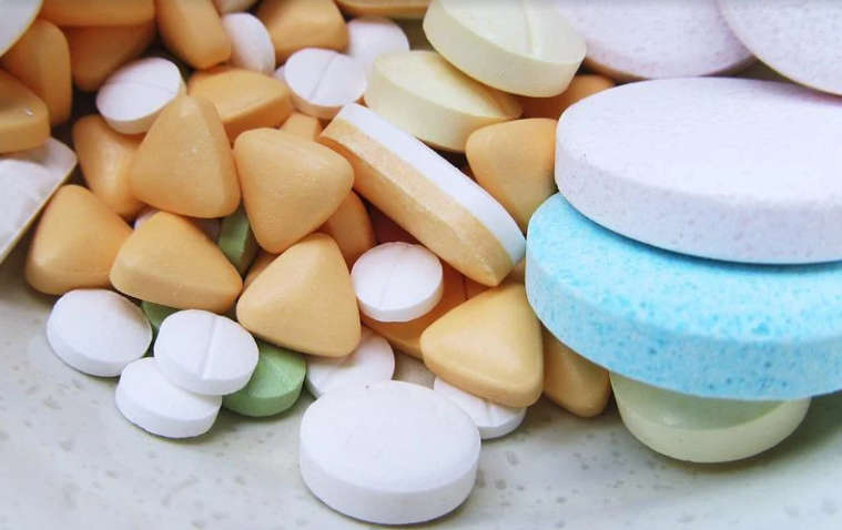 Мясников раскрыл три истины о нестероидных противовоспалительных препаратах