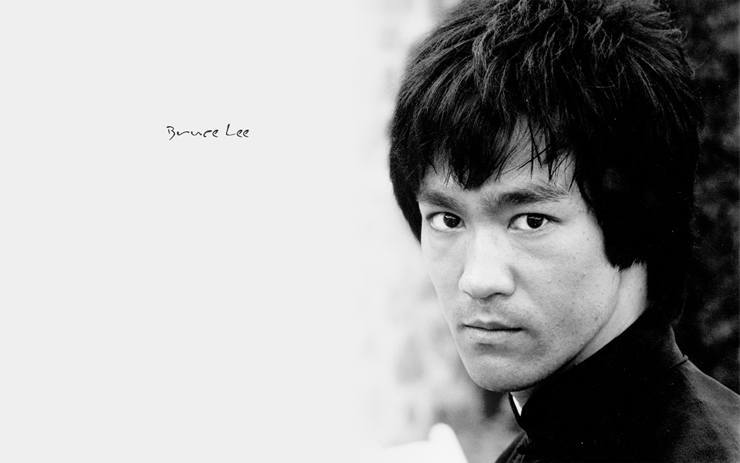 Брюс Ли