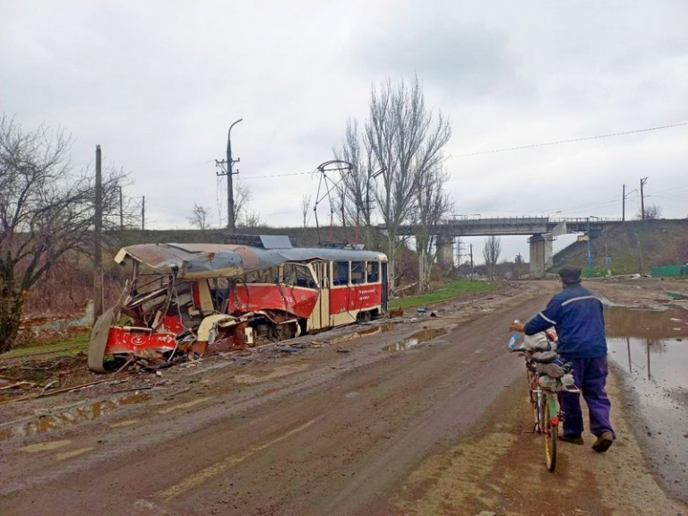 В Мариупольском котле: Спецкор «СП» прорвался к Заводу имени Ильича украина