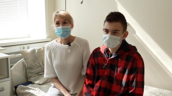 В Самаре мать стала донором для 17-летнего сына, у которого отказали обе почки