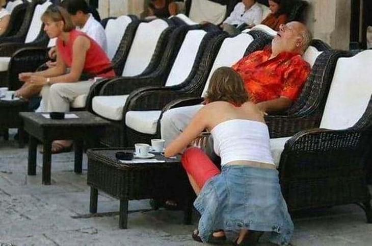 35 смешных до слез фотографии а-ля «в нужное время и в нужном месте» 35 смешных до слез фотографии а-ля «в нужное время и в нужном месте»