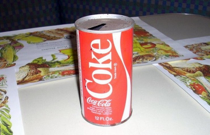 Банка Coca-Cola