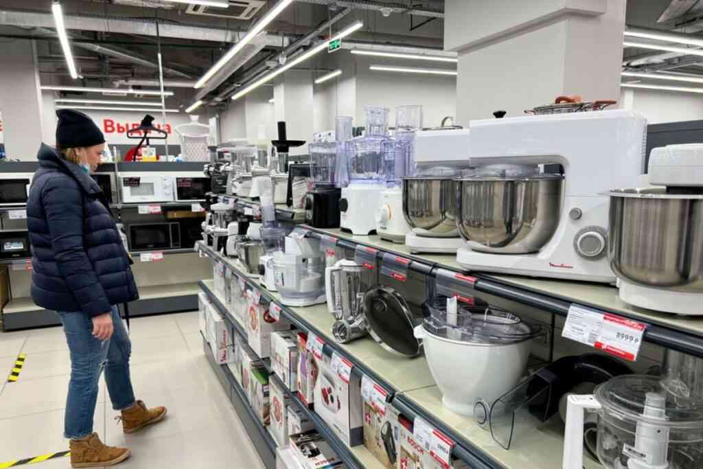 В России вступили в силу новые правила возврата сложной техники