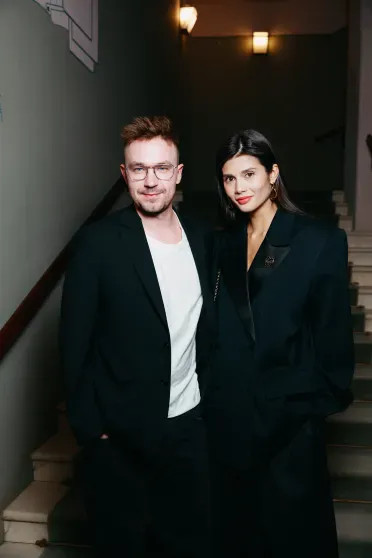 Константин Хабенский, Александр Петров с женой, Светлана Бондарчук посетили премию МХТ дочерью, Апексимова, Александр, Виктория, Дарьей, театра, Светлана, Сигалова, Ирина, женой, ПетровыАлександр, Художественного, Анной, молодых, АндрееваКристина, ТолстаяМария, ВайнбергСтася, Михаил, дарованийФото, Меськова