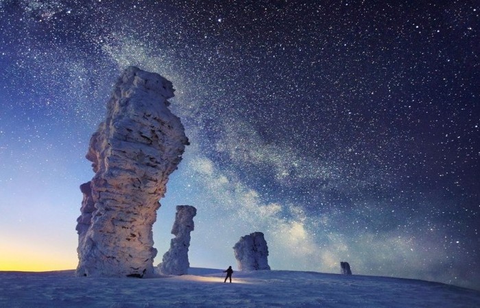 9 загадочных мест России, которые притягивают любителей мистического туризма туризм