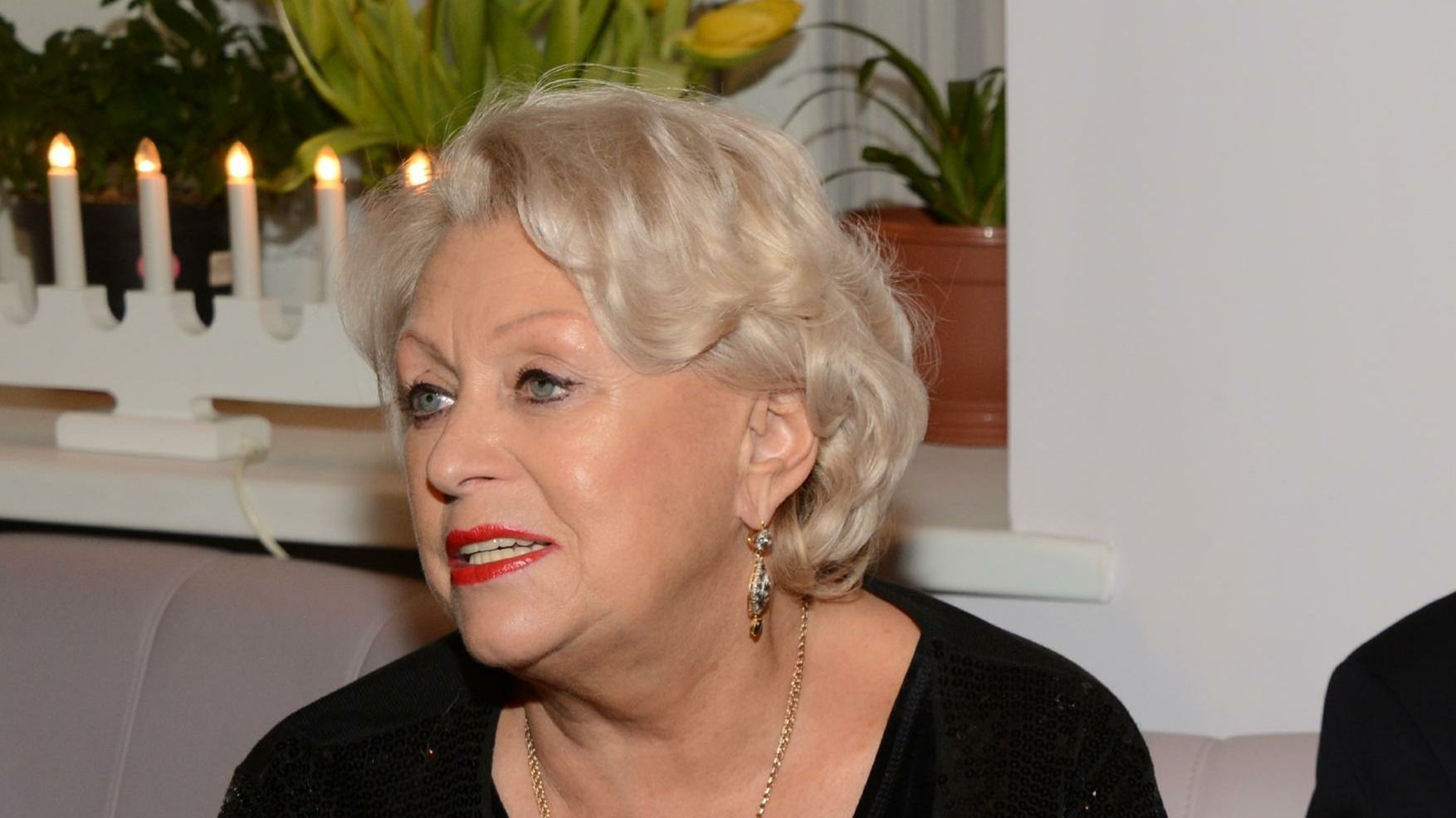 Поргиной пришлось вызывать скорую помощь из-за хамства директора «Ленкома»