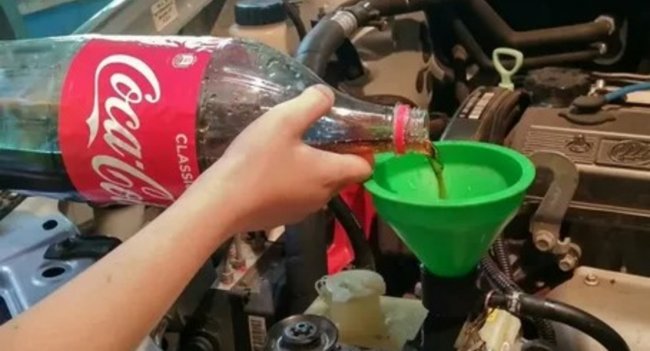 Как автолюбители с помощью Coca-Cola очищают систему охлаждения? Как автолюбители с помощью Coca-Cola очищают систему охлаждения? Автограмота