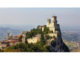 Сан-Марино — не Украина. Потому что всегда была суверенной и не врала себе