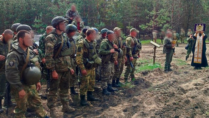 "МЫ ВСЁ РАВНО ПОБЕДИМ": 48-ЛЕТНИЙ МОБИЛИЗОВАННЫЙ В ОДИНОЧКУ ЗАХВАТИЛ УКРАИНСКИЙ БРОНЕВИК г,Самара [1121608],Новосибирская обл,[932757],респ,Калмыкия [110423],россия,Самара г,о,[95248444],Самарская обл,[1121548]