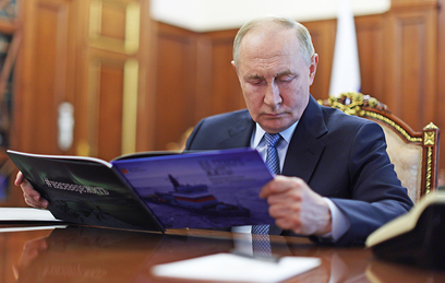 Путин встретился в Кремле с губернатором Мурманской области