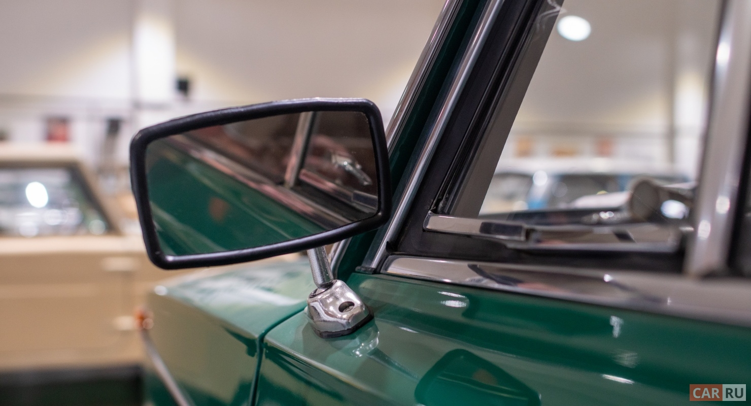 Почему на самом деле автомобильные зеркала по-разному приближают объекты