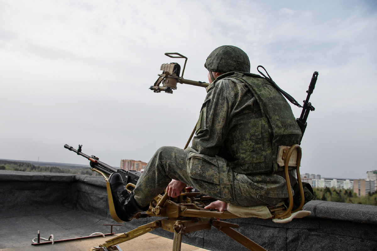 Военнослужащие Главного испытательного космического центра им. Г.С. Титова провели тренировку по уничтожению условного БПЛА