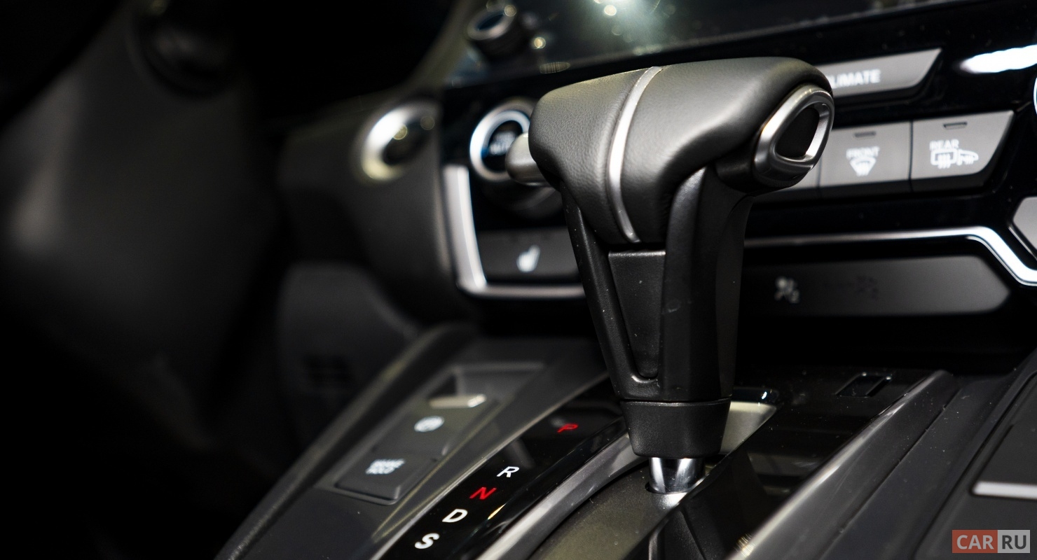 Для кроссовера Exeed TXL подготовили второе обновление