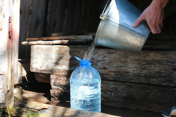 Грунтовые воды наиболее пригодны для хозяйственно-питьевого водоснабжения