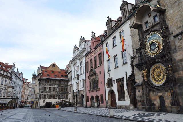 Астрологическим часам в Праге 600 лет, и они всё ещё работают! Вот зачем они нужны авиатур