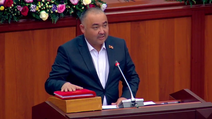 Бишкек скачет по украинским граблям, принимая русофобский закон о языке геополитика