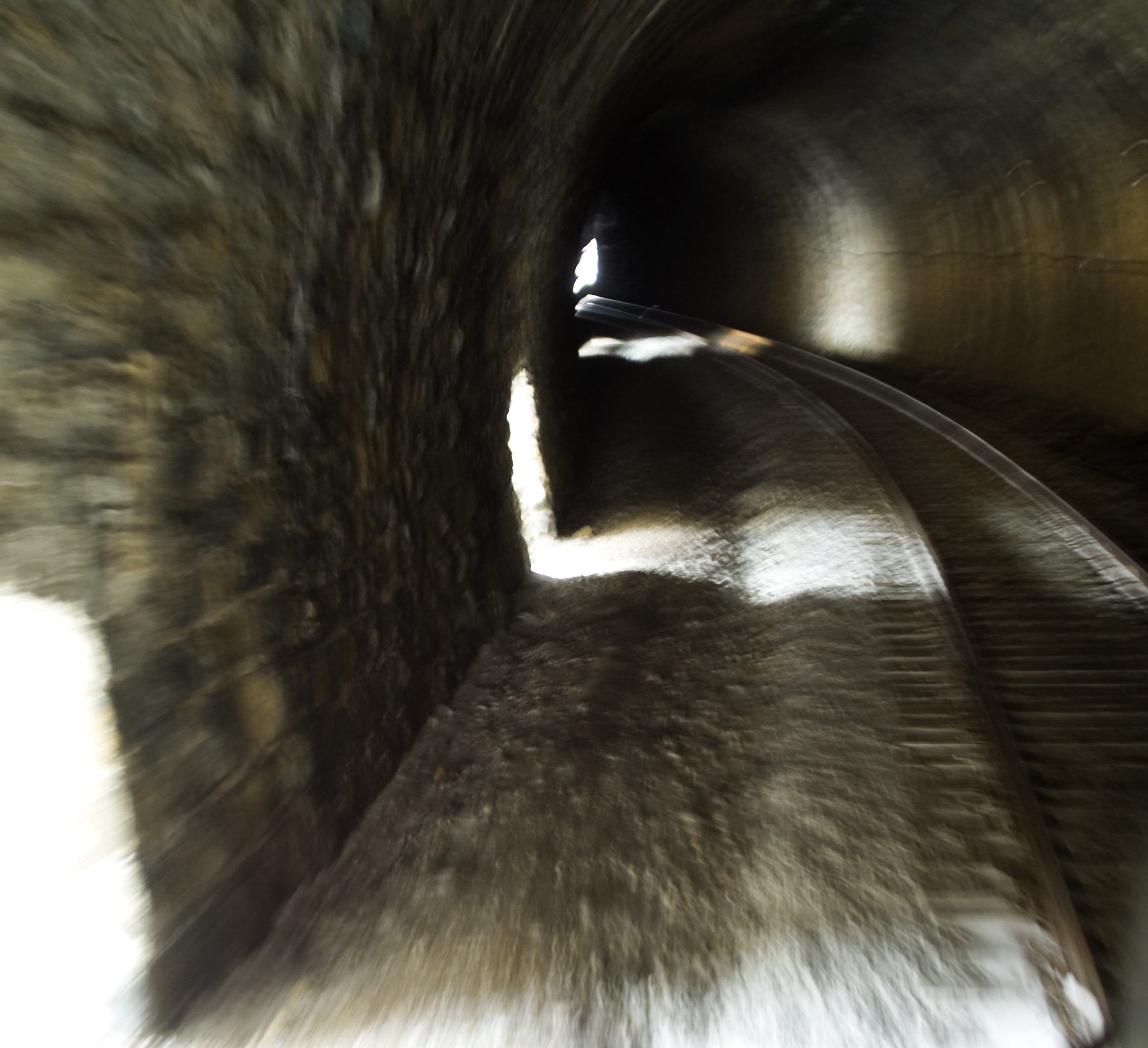 Тайны подземелий: Секретные туннели связывают целые континенты?