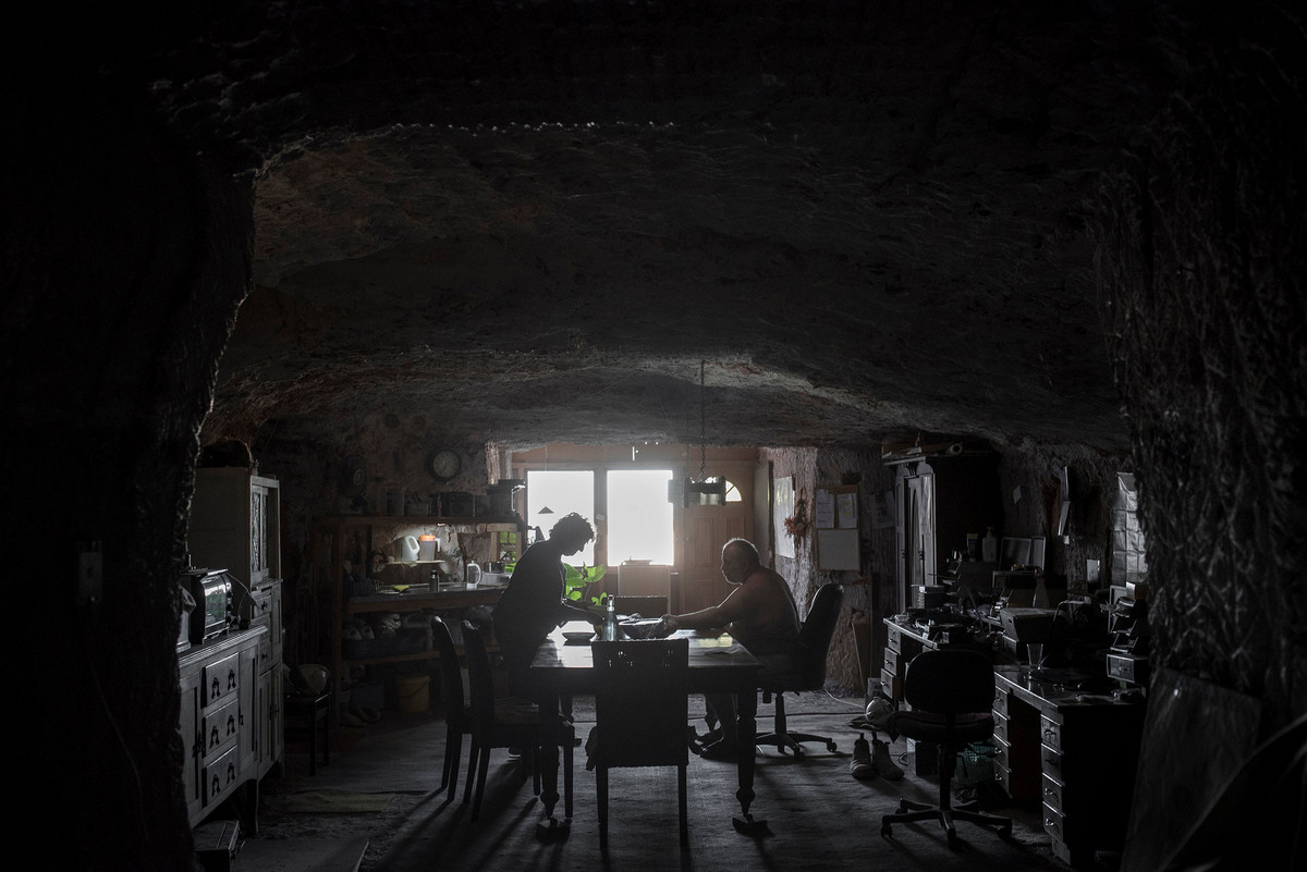 Кубер-Педи: как живёт подземный город в австралийской пустыне Кубер-Педи: как живёт подземный город в австралийской пустыне Австралия,интересное,мир,подземный город,фотография