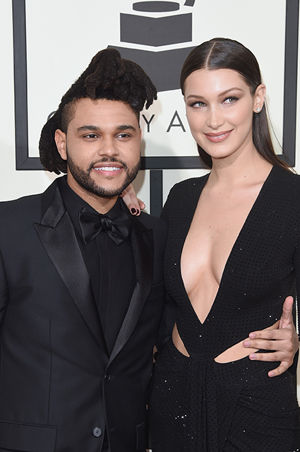 Поклонники уверены, что The Weeknd подтвердил роман с Анджелиной Джоли в своей новой песне Поклонники уверены, что The Weeknd подтвердил роман с Анджелиной Джоли в своей новой песне Weeknd, Джоли, уверены, Абель, movie, песне, кинозвезда, девушка, музыкант, Абеля, несколько, упоминается, бывших, Again, считают, роман, которая, встречается, Гомес, после