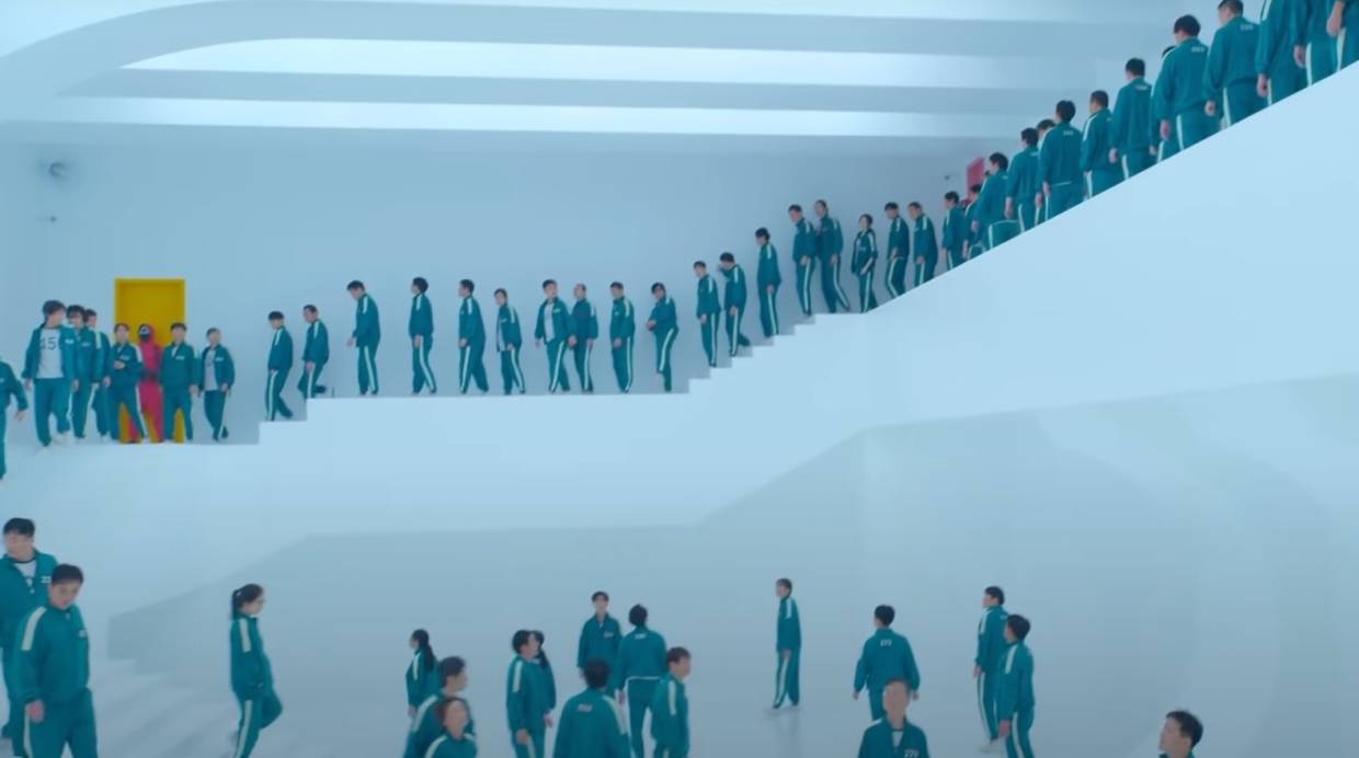 Психологи ОАЭ обеспокоены негативным влиянием сериала «Игра в кальмара» на детей 