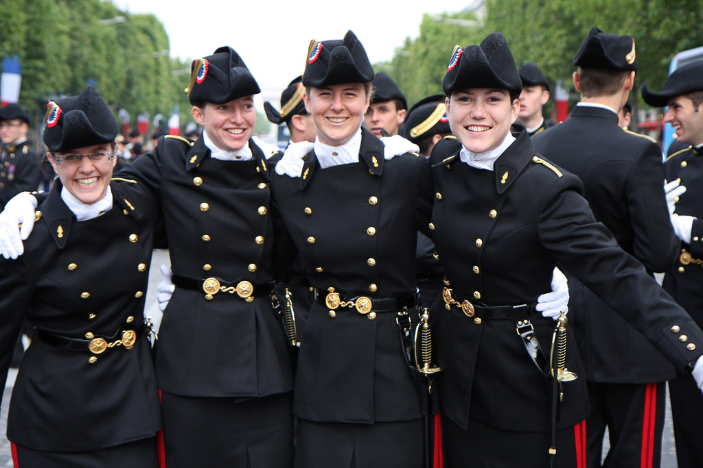 Les-ecoles-d-ingenieurs-militaires-a-la-loupe