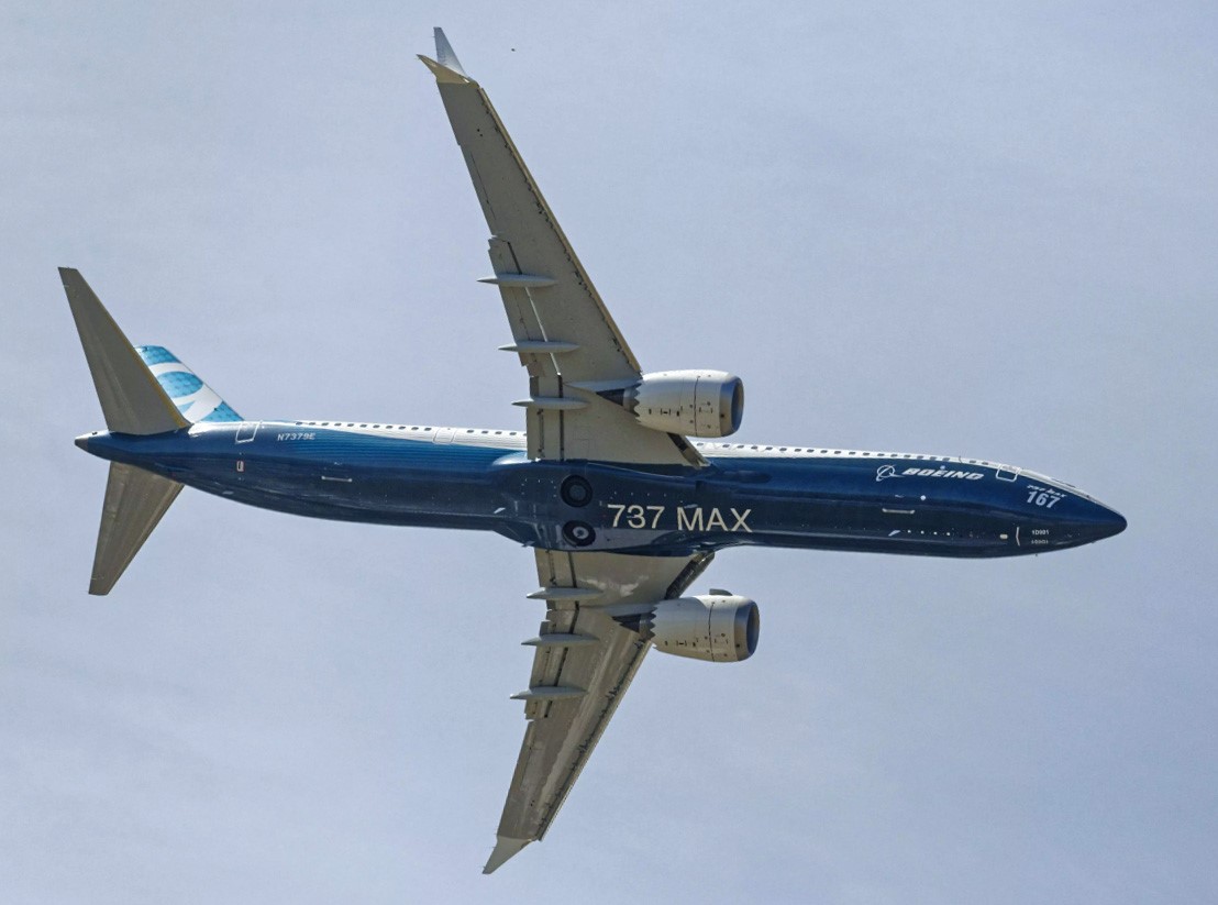 Боинг в глубоком пике