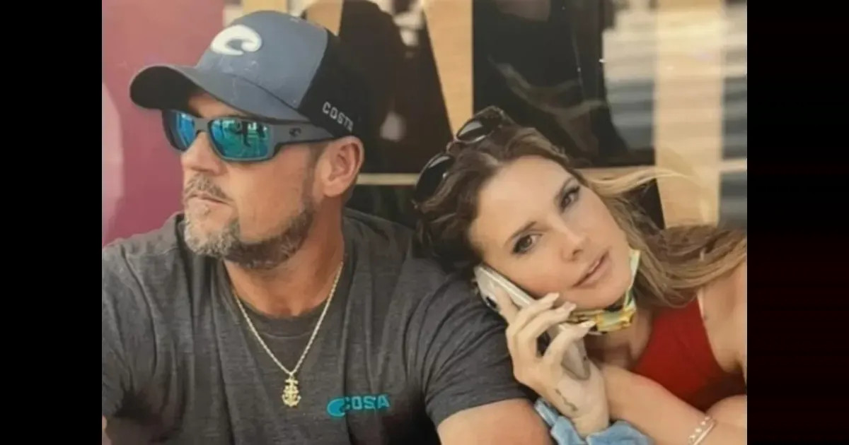 Лана Дель Рей поделилась редкими фото с мужем