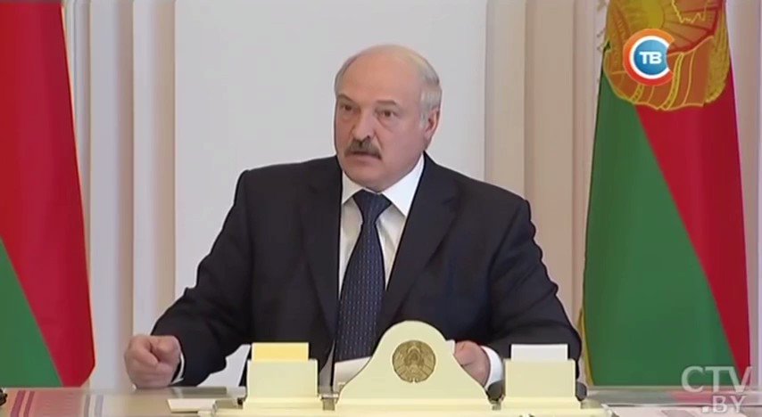 «Салават» выложил видео с Лукашенко после победы над минским «Динамо»: «У них зеленые глаза, посмотрите»