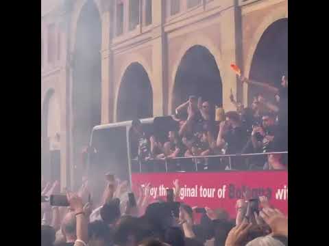 «Виртус» устроил фаер-шоу на улицах Болоньи, празднуя победу в Еврокубке-2021/22
