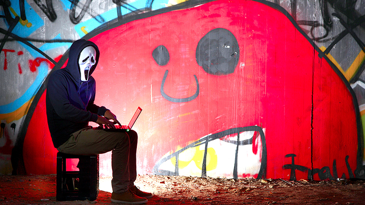 ОДИН УЖЕ СИДИТ ЗА ГОСИЗМЕНУ. ГЕРМАН ГРЕФ В ЦЕНТРЕ СКАНДАЛА С РУССКИМИ ХАКЕРАМИ